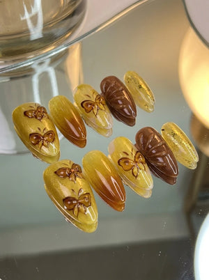 AMBER WINGS