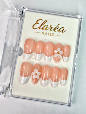 DAISY FRENCH Hauptbild - Premium Press On Nägel