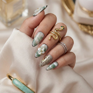 MINT PETAL Seitenansicht - künstliche Fingernägel von verschiedenen Winkeln - Premium künstliche Fingernägel