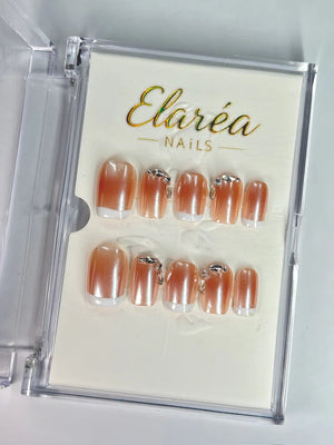 PEARL ELEGANCE Press On Nägel Hauptbild - Premium Design aus Deutschland