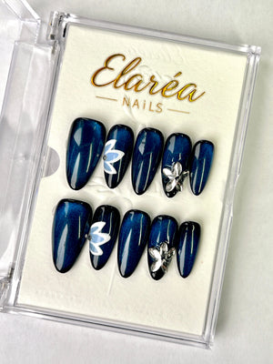 SAPPHIRE PETAL Hauptbild - Press On Nägel mit einzigartigem Design - Premium künstliche Fingernägel