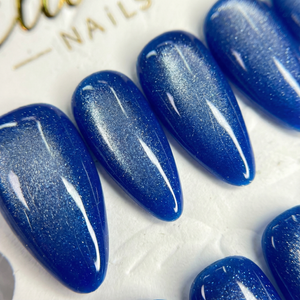 AZURE DREAM - Press on Nägel - von Elaréa Nails - handgemacht - Detailansicht 7 - Versand aus Deutschland