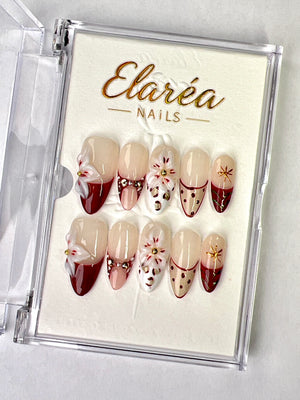 HOLIDAY BLOOM - handmade press on nails - in festlichen Farben - mit Urlaubs-Blüten-Design - Press on Nägel - von Elaréa Nails - handgemacht - Hauptbild - Versand aus Deutschland