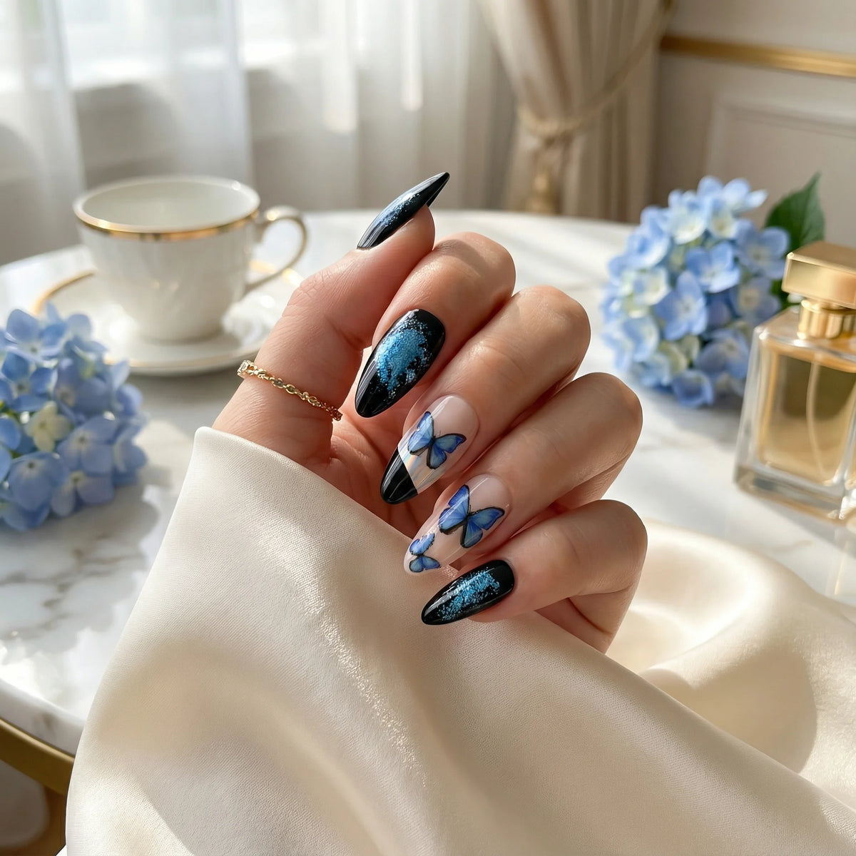 AZURE FLUTTER Gel-Klebestreifen 24 Kurz 24 Lang - Zubehör