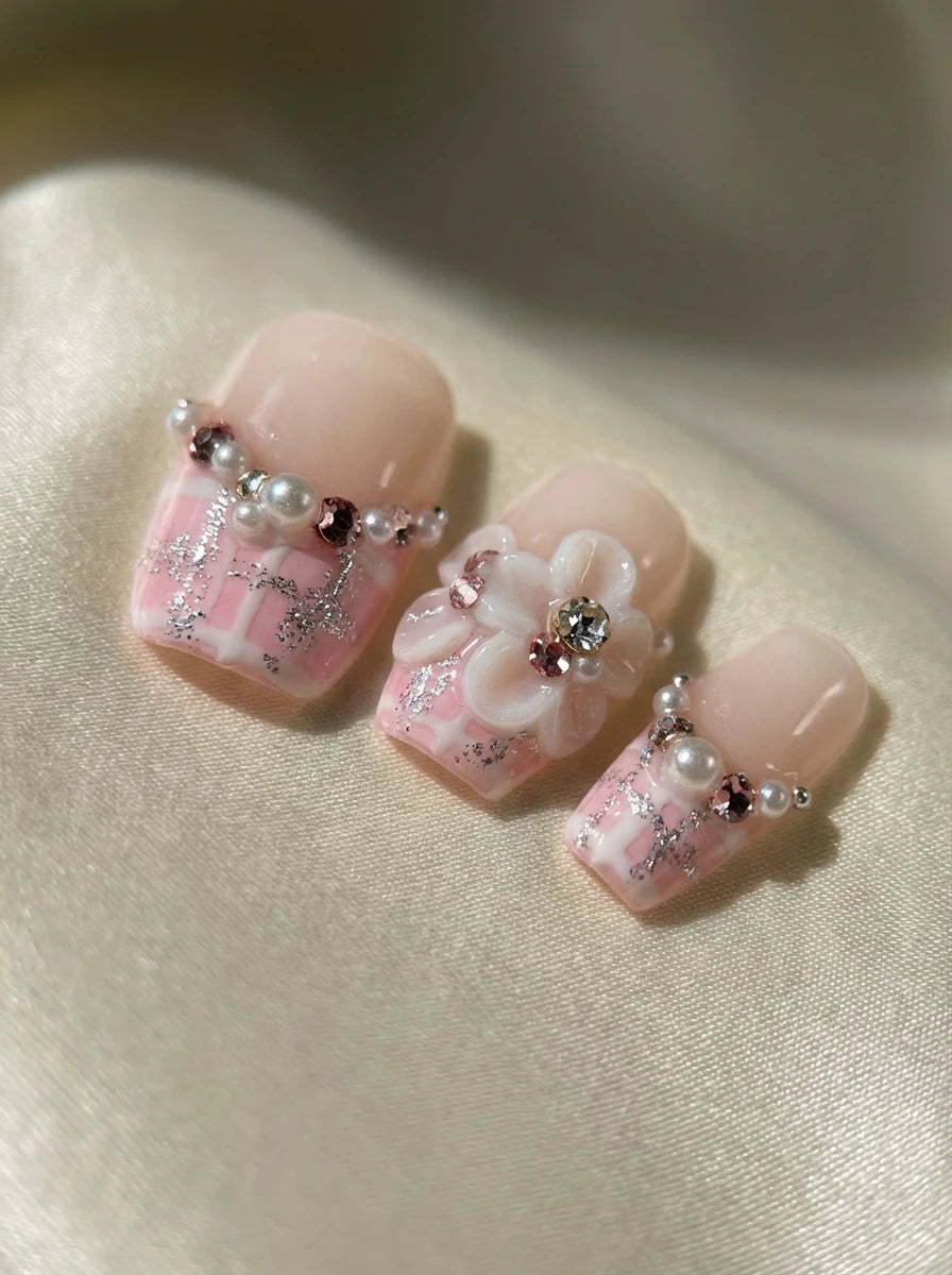 BLUSH TWEED