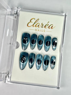 CAT BLUE Press On Nägel Hauptbild - Premium Design aus Deutschland