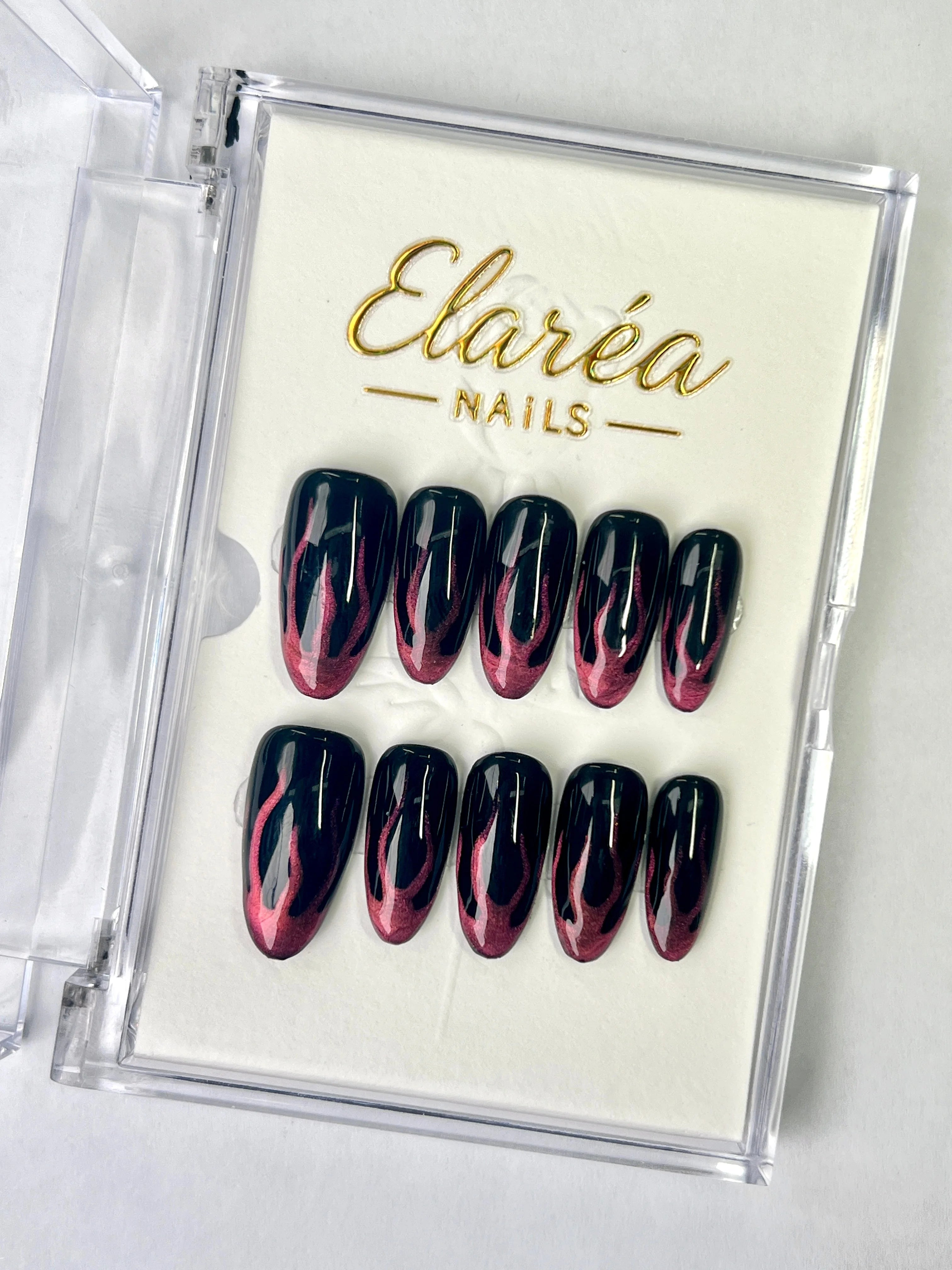 CRIMSON FLAME Hauptbild - Press On Nägel mit einzigartigem Design - Premium künstliche Fingernägel