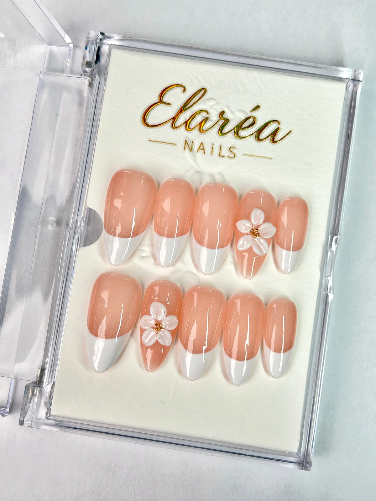 DAISY FRENCH Hauptbild - Premium Press On Nägel