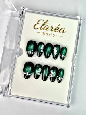 EMERALD PETAL Press On Nägel Hauptbild - Premium Design aus Deutschland