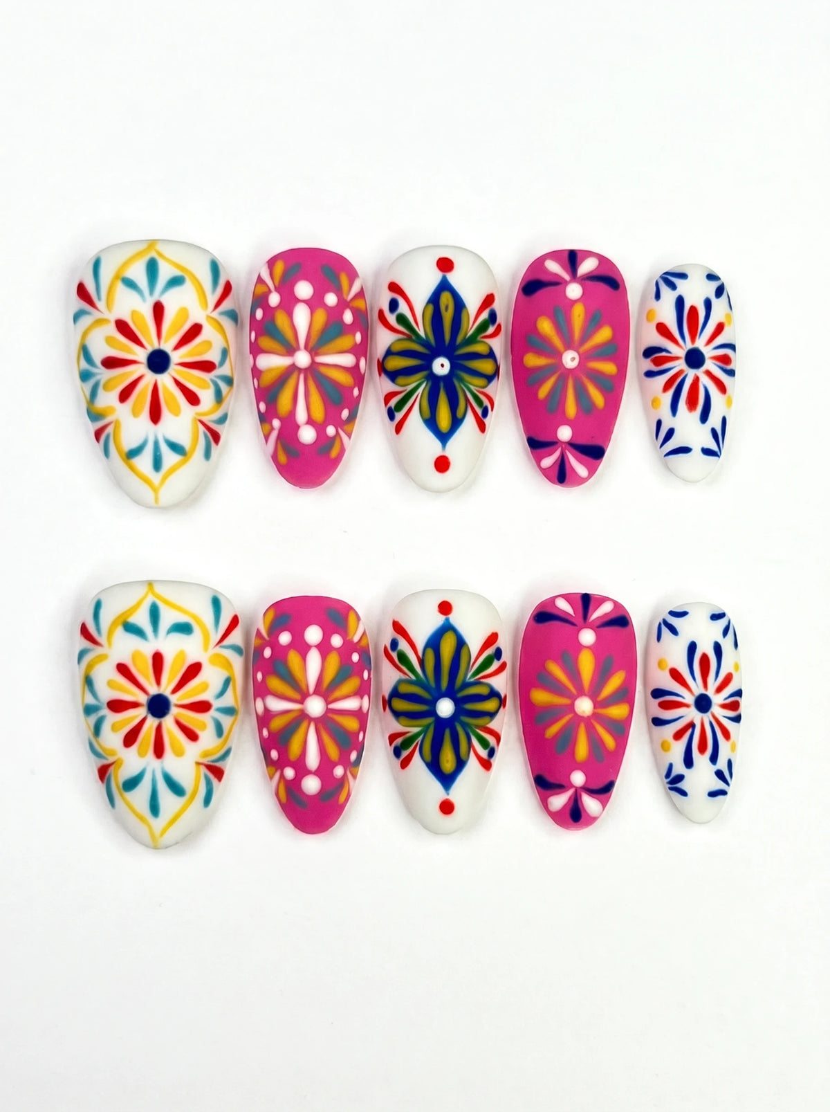 FOLK ART BLOOM