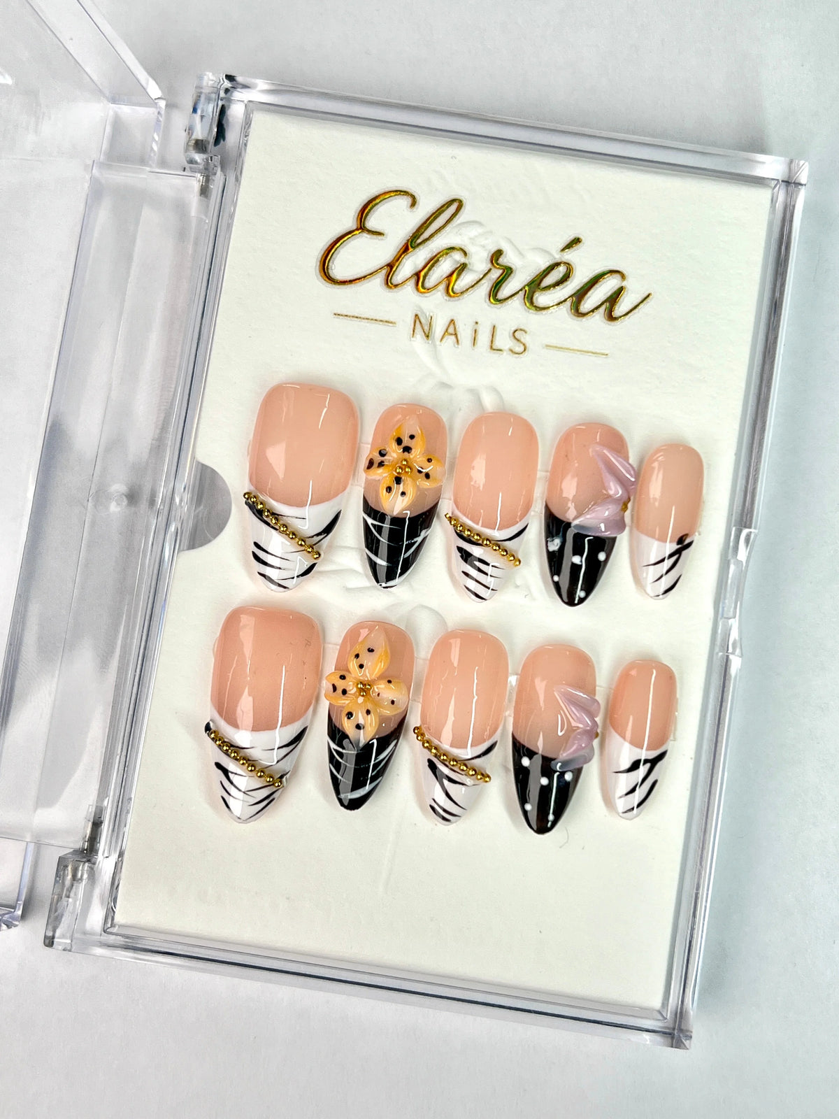 GOLD BLOOM Press On Nägel Hauptbild - Premium Design aus Deutschland