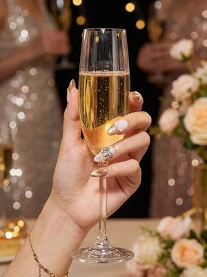 GOLD BOW Seitenansicht - künstliche Fingernägel von verschiedenen Winkeln - Premium künstliche Fingernägel