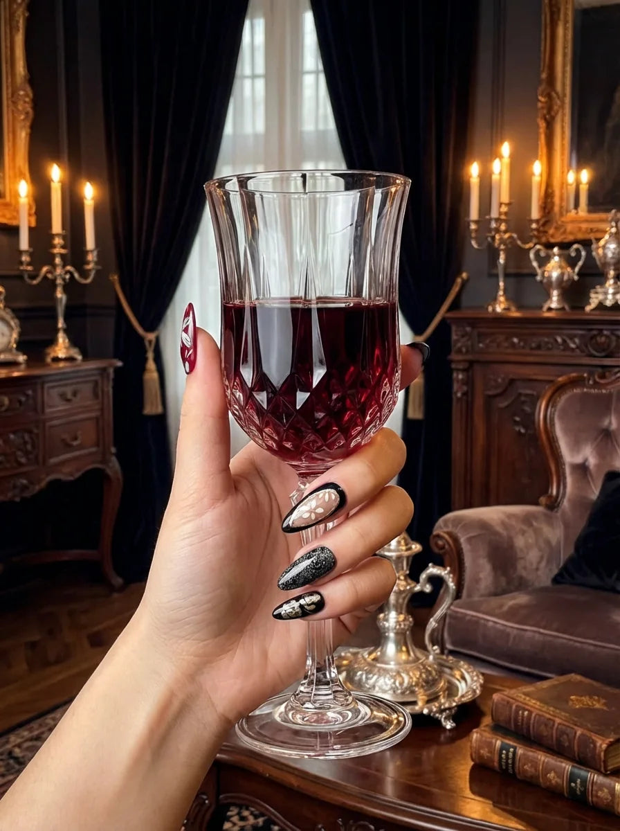 GOTHIC MUSE Seitenansicht - künstliche Fingernägel von verschiedenen Winkeln - Premium künstliche Fingernägel