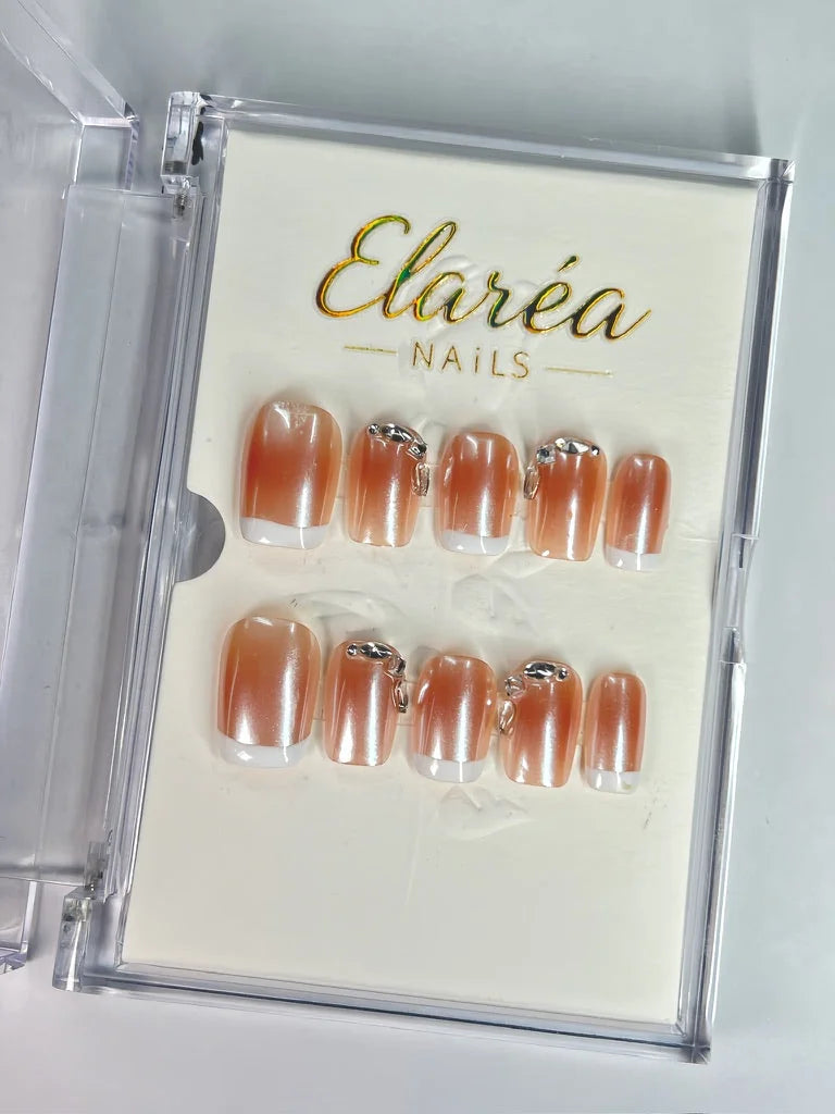 PEARL ELEGANCE Press On Nägel Hauptbild - Premium Design aus Deutschland