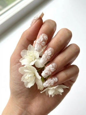 PEARL PETALS Seitenansicht - künstliche Fingernägel von verschiedenen Winkeln - Premium künstliche Fingernägel