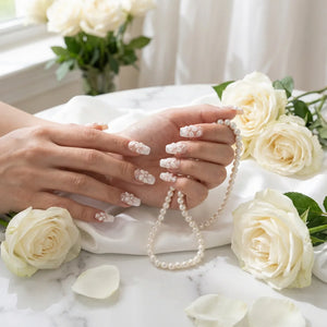 PEARL PETALS Komplettset - 10 künstliche Fingernägel in 3 Größen (S, M, L) - einfache Anwendung und langanhaltender Halt
