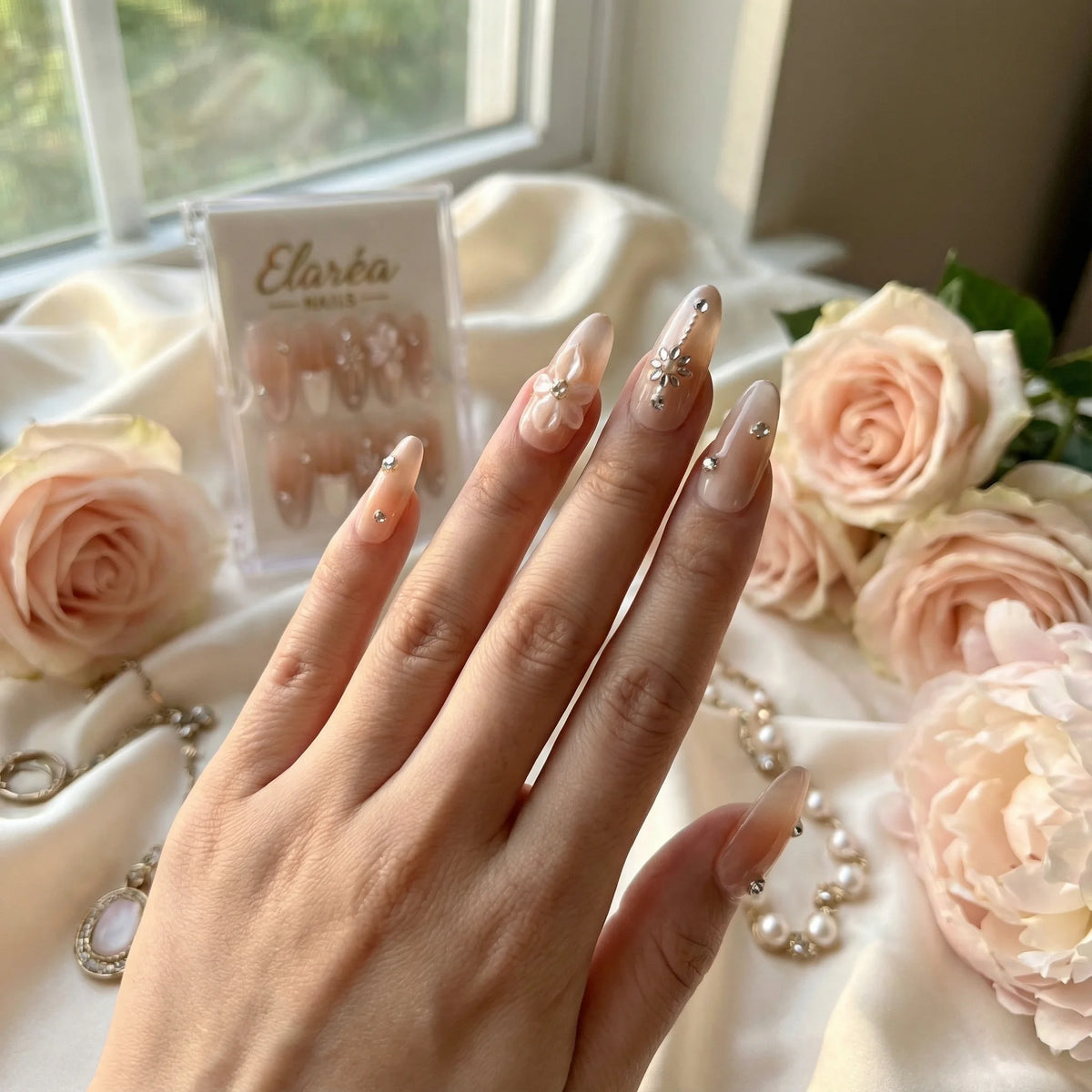 PETAL GLOW Seitenansicht - künstliche Fingernägel von verschiedenen Winkeln - Premium künstliche Fingernägel