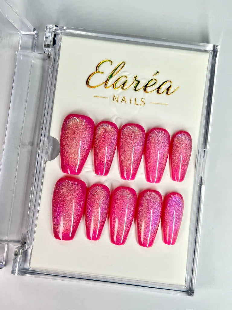 PINK IRIS Press On Nägel Hauptbild - Premium Design aus Deutschland
