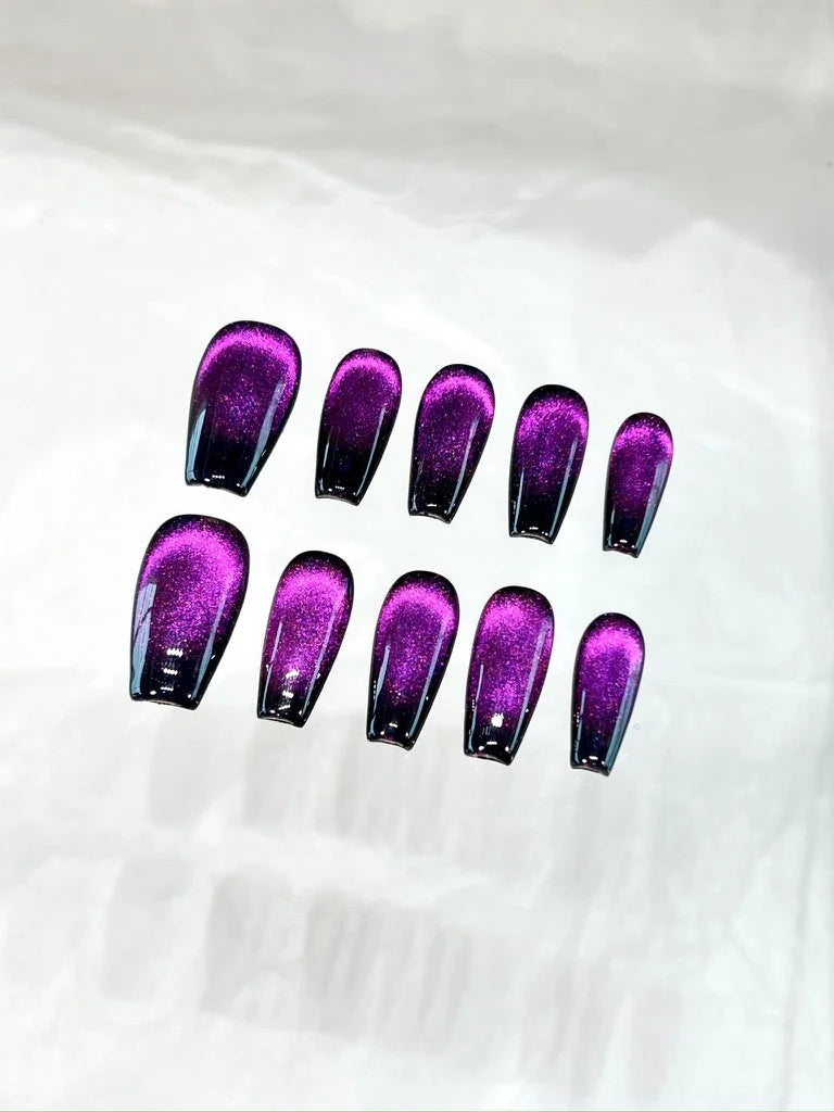 PURPLE NIGHTFALL falsche Nägel Nahaufnahme - Detailansicht Qualität