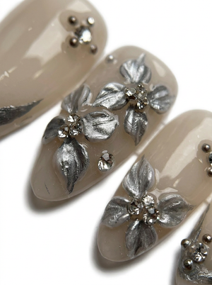 SILVER MUSE