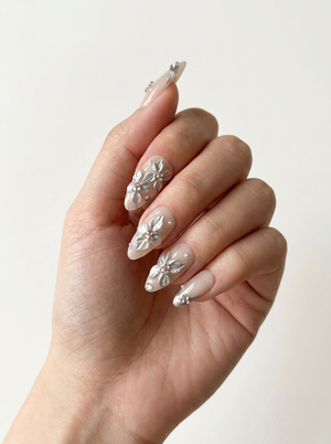 SILVER MUSE
