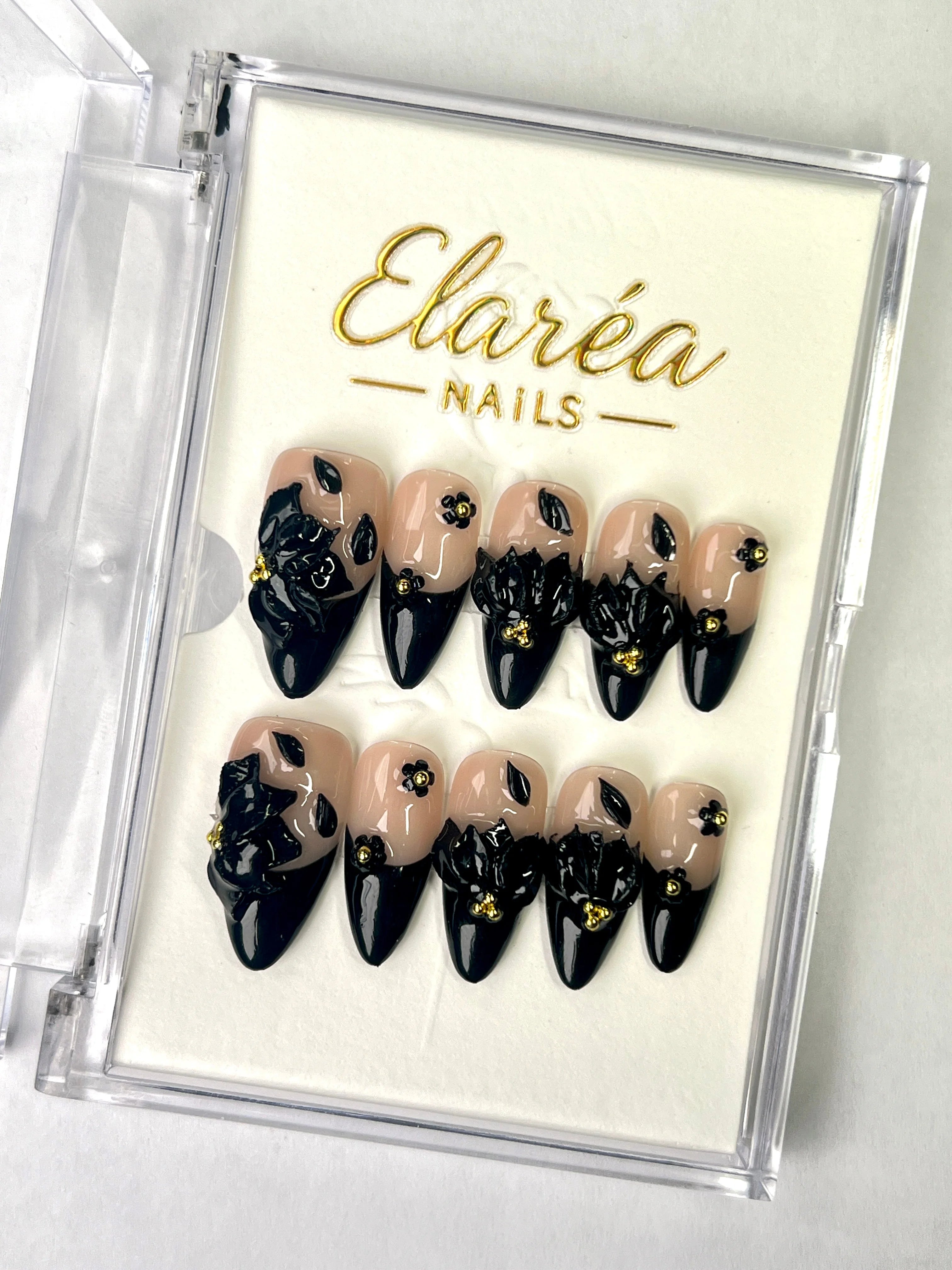 VELVET NOIR Press On Nägel Hauptbild - Schwarzer Samt Luxus