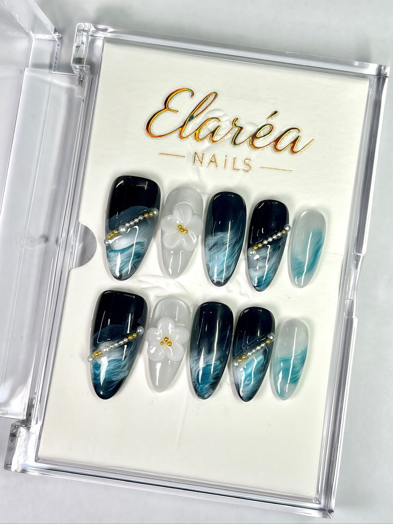 AQUA BREEZE - handmade press on nails - Hauptbild