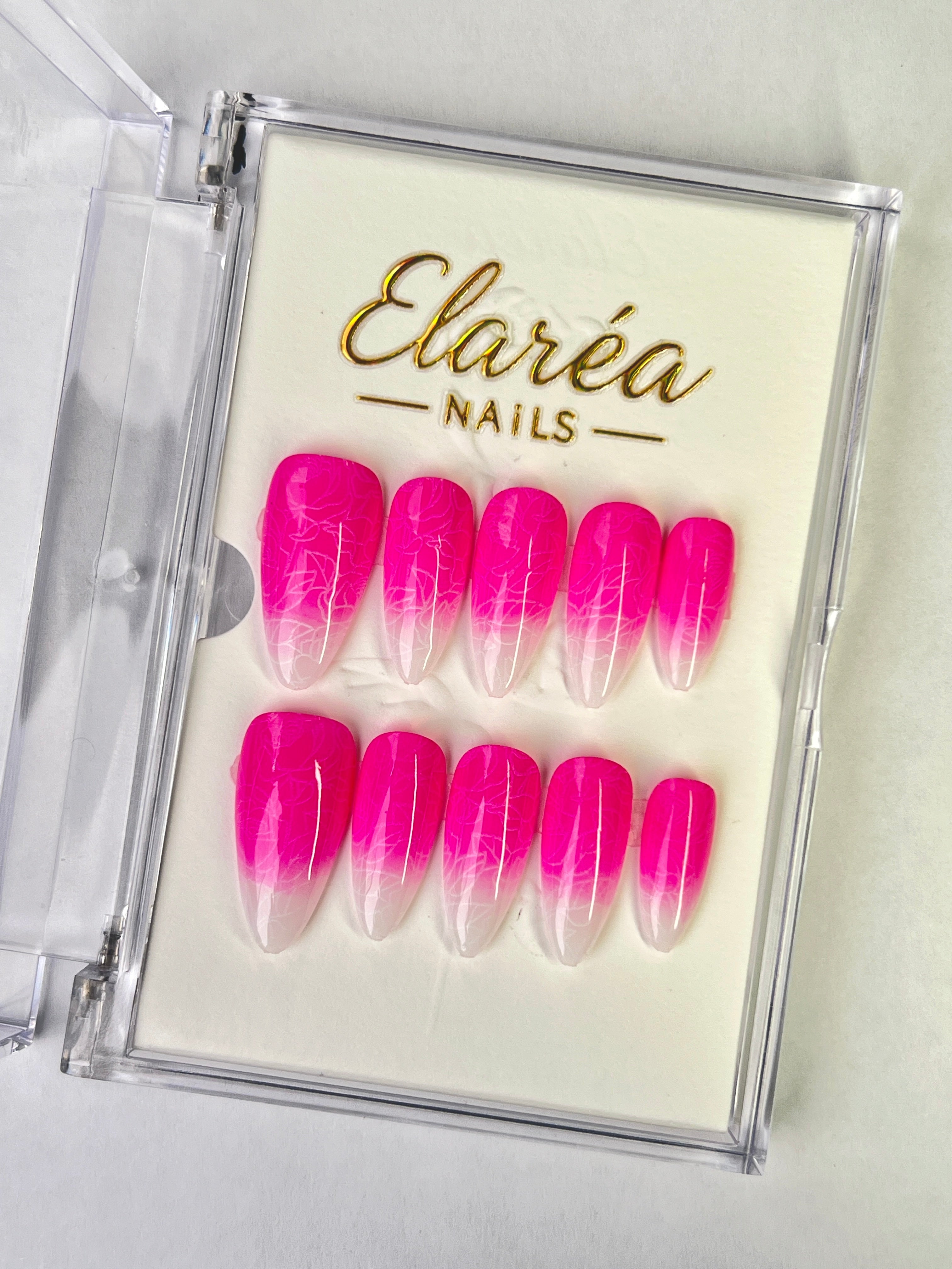 PINK FROST - handmade press on nails - in rosa - mit Frost-Effekt - Press on Nägel - von Elaréa Nails - handgemacht - Hauptbild - Versand aus Deutschland